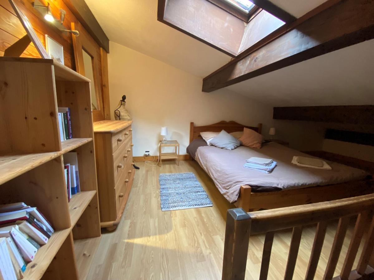 Appartement cosy au pied du MtBlanc Chamonix Buitenkant foto